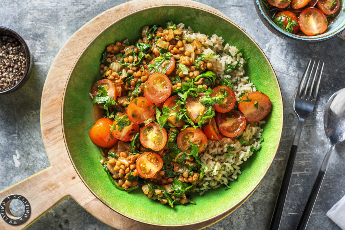 Ragoût de lentilles aux tomates et aux épinards