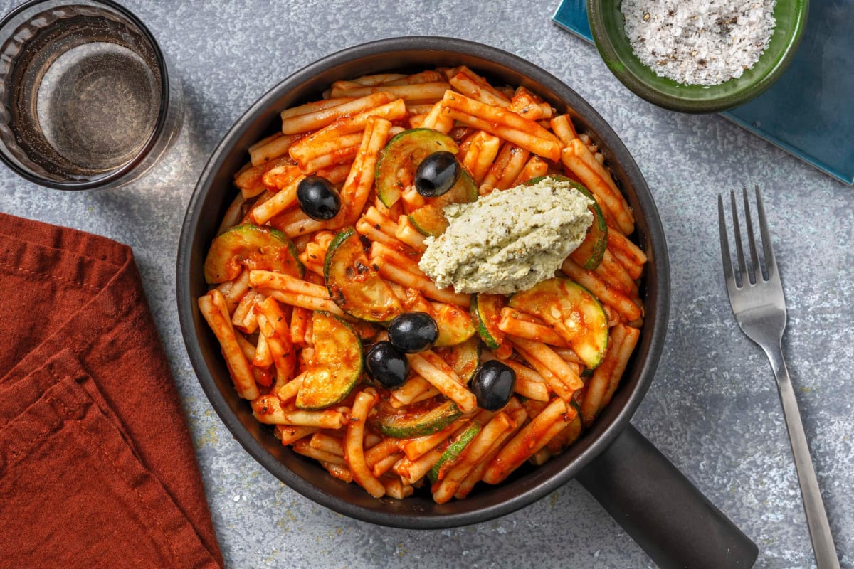 Strozzapreti mit Basilikum-Ricotta