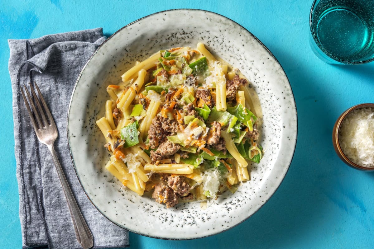 Strozzapreti! Pasta mit heller Bolognese