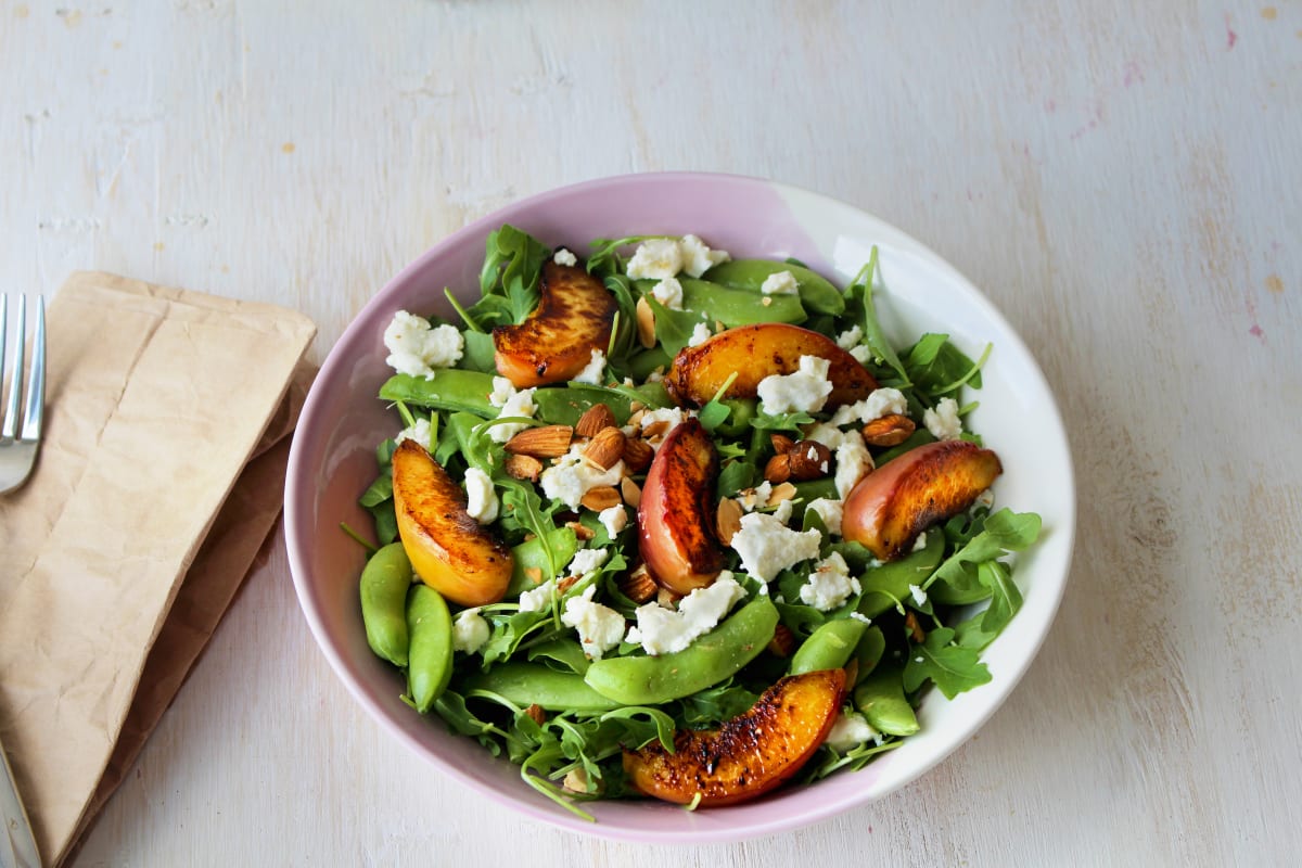 Summer Salad with Caramelised Peaches
