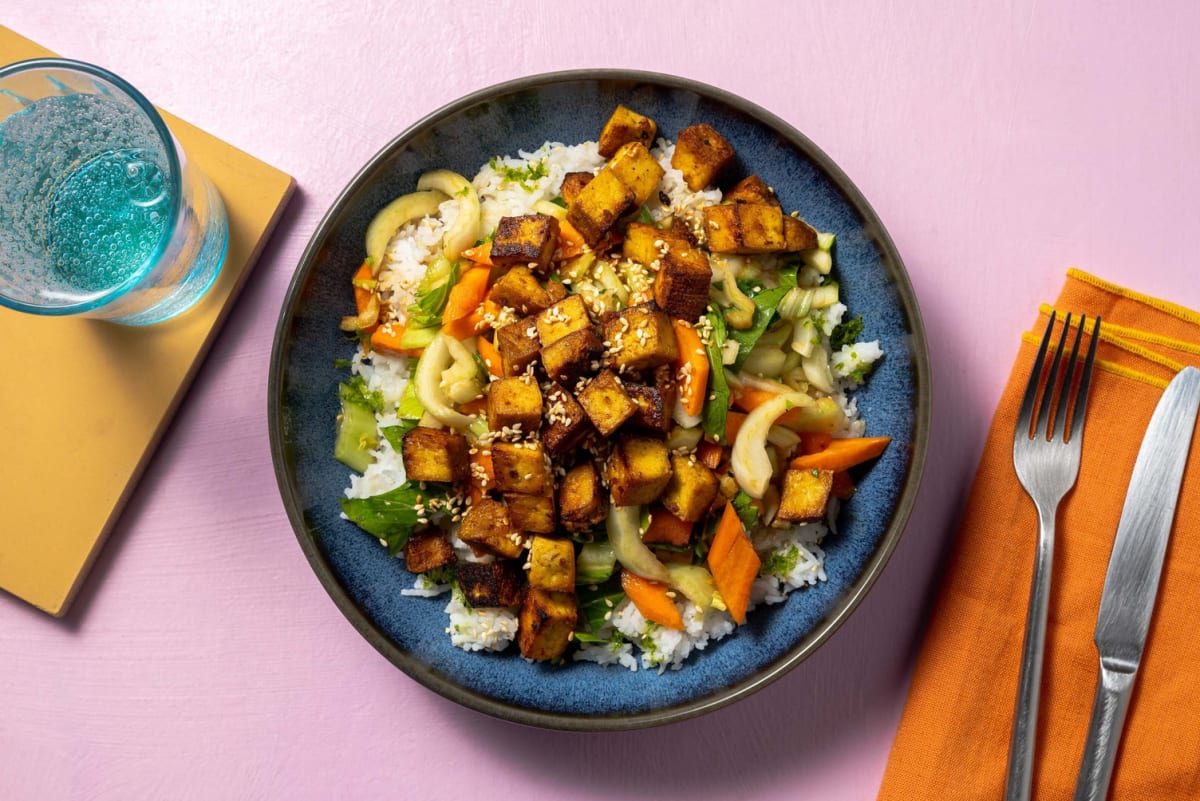 Spicy Sweet Chili Tofu Bowl mit Pak Choi 