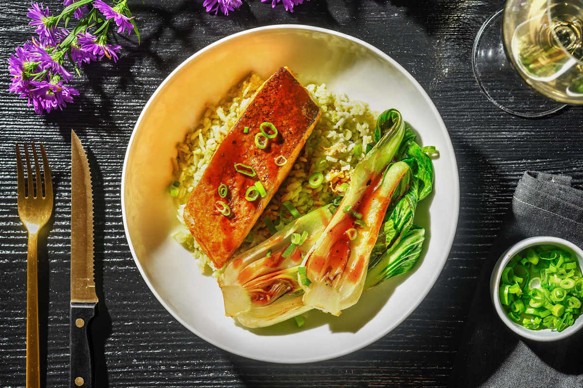 Sweet & Spicy Salmon Bowl! mit Baby Pak Choi