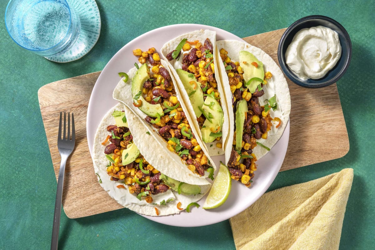 Tortillas mit Avocado, Bohnen & Mais