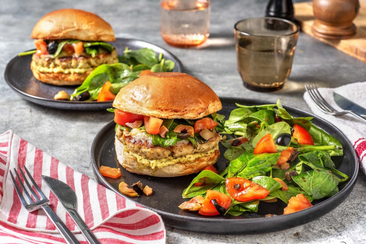 Cheeseburger de dinde au pesto