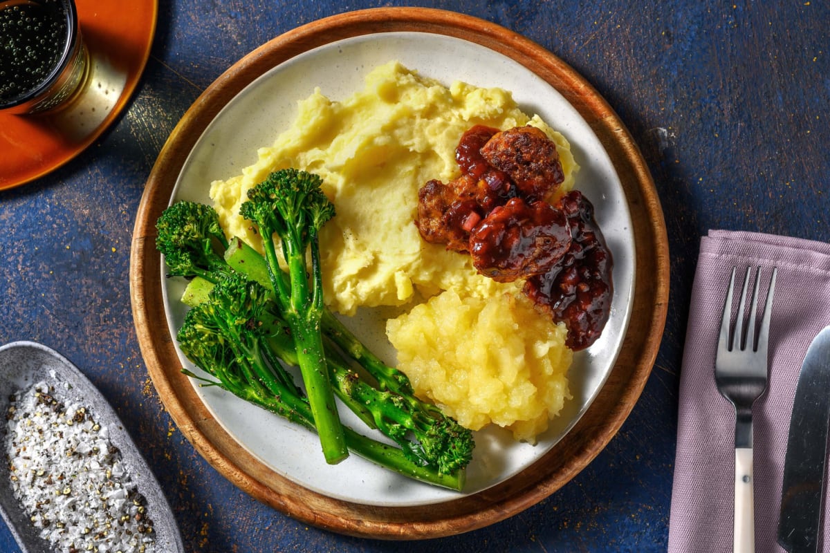 Vegane Mini-Frikadellen mit Apfelkompott