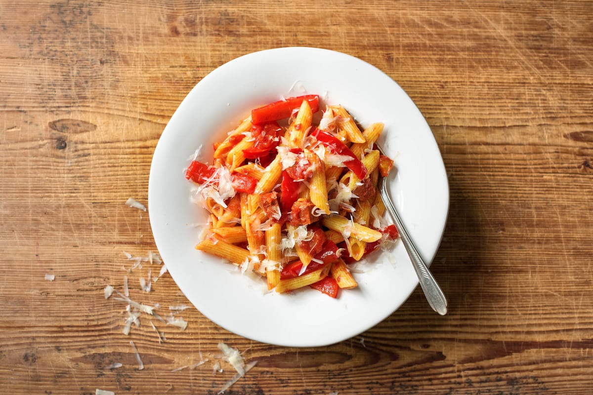 Verschärft: Tomaten-Penne mit Chorizo Rezept | HelloFresh