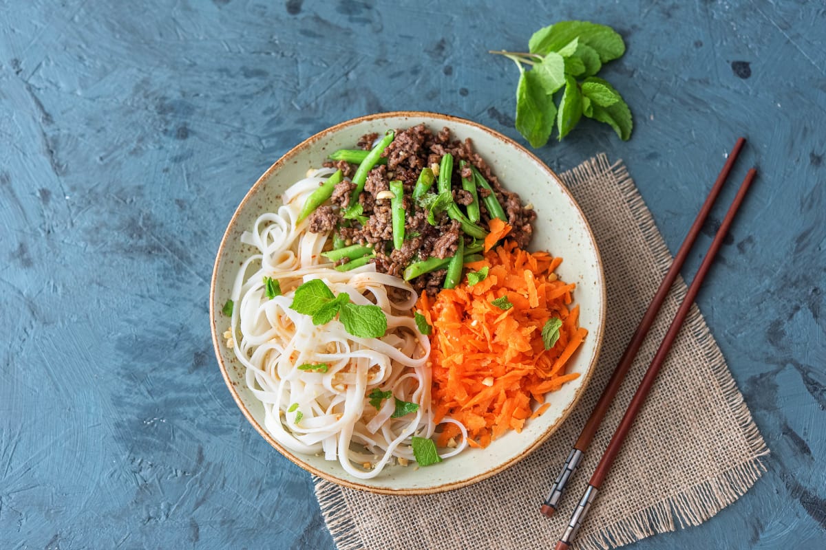 Vietnamese Beef & Sweet Chilli Noodle Bowl