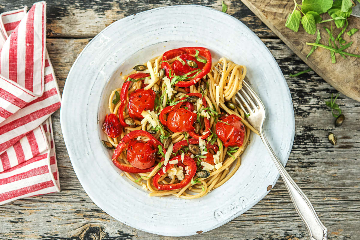 Spaghetti complets aux tomates cerises et au gruyère