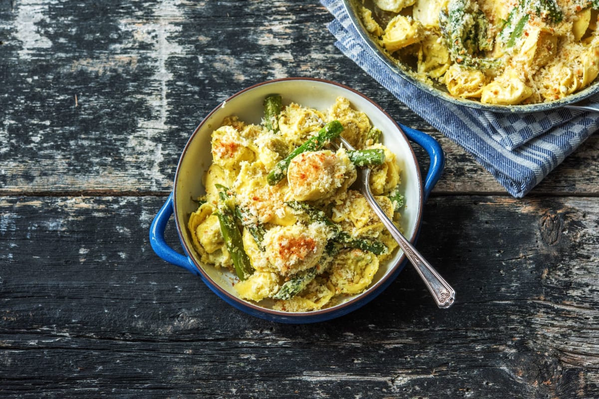 One-Pan Tortelloni Pesto Gratin