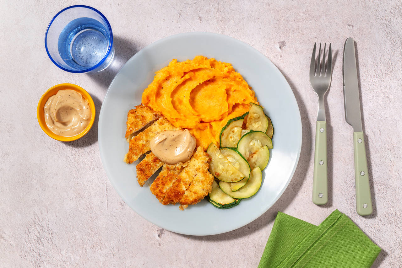 Extra de pollo crujiente con mayonesa de hoisin con calabacín y puré de patata y boniato