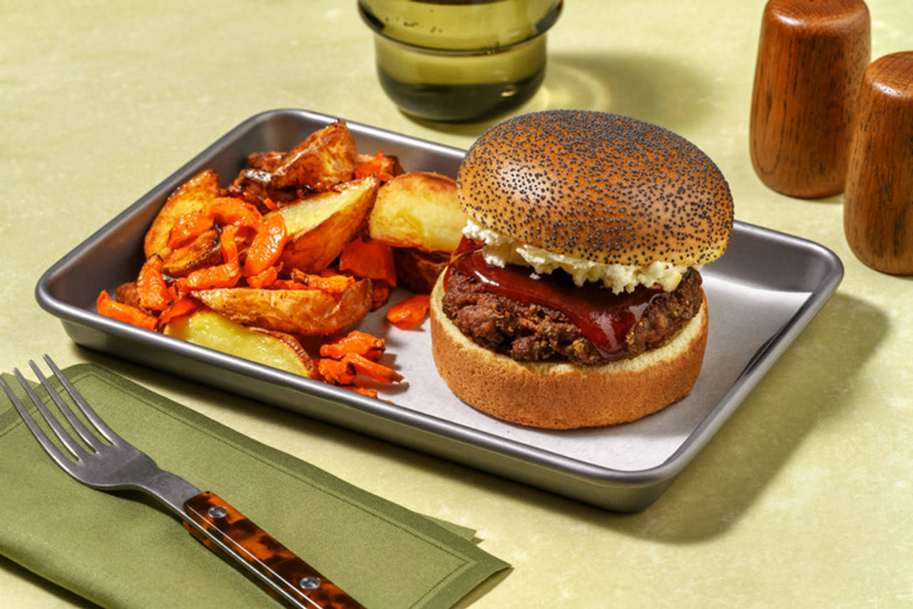La GOAT: hamburguesa de ternera con queso de cabra con mermelada de fresa y vegetales al horno