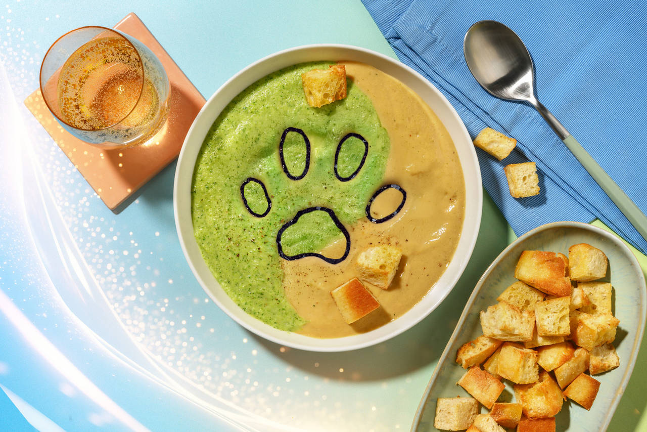 Crema del Ritmo del Rugido, inspirada en Simba crema de calabacín y pecorino con picatostes