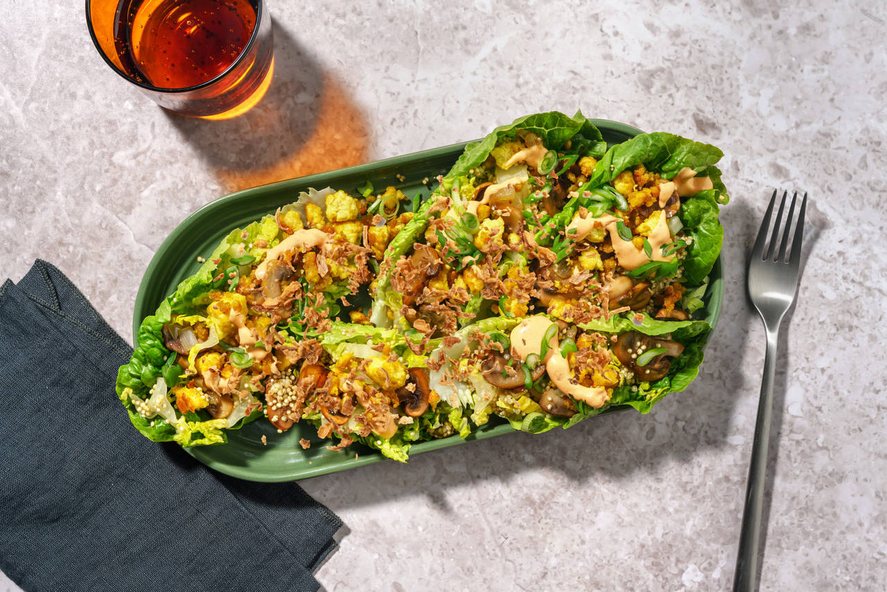 Ssam de tofu salteado con setas y quinoa con mayonesa de sriracha