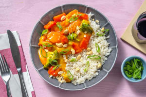 Fruchtiges Curry mit Mangosoße & buntem Gemüse image