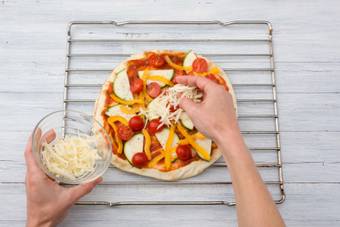 Bestrooi met oude kaas