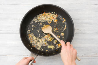 Cook the oil, ginger & chilli