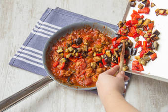 Add the roasted veg to your pan