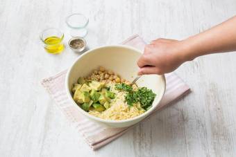 Combine the ingredients