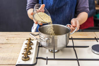 Cook the Quinoa