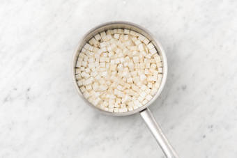 Faire cuire à couvert 12 à 15 minutes