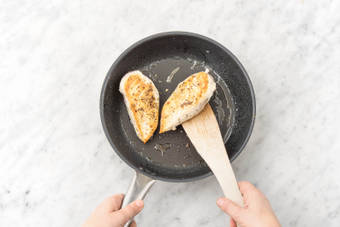 Cuire le filet de poulet