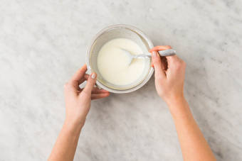 Préparer la vinaigrette