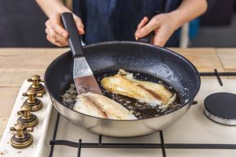Pan-Fry the Fish