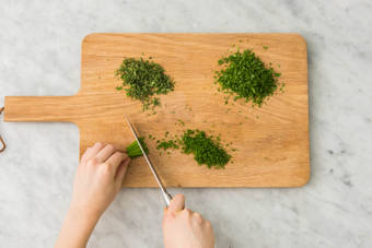 Kräuter vorbereiten