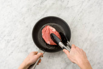 STEAKS & SOSSE BRATEN