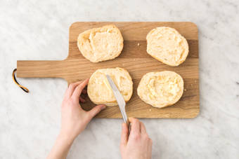 BURGERBRÖTCHEN BACKEN