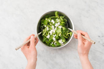 Salade maken