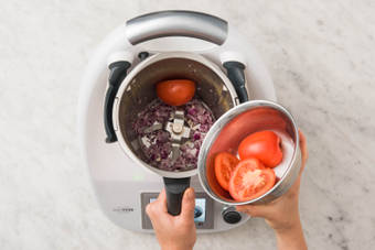 TOMATENSOSSE ZUBEREITEN