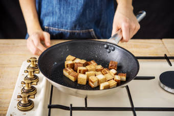 COOK THE TOFU