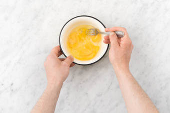 Préparer les œufs brouillés