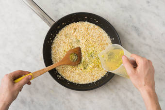 Risotto maken