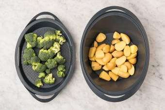 MIT DEN KARTOFFELN BEGINNEN