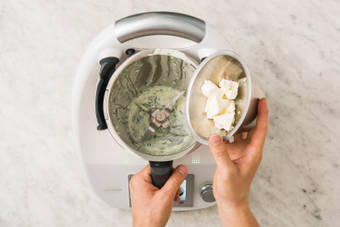 für die TOMATEN-käse-crème