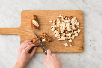 LAUGENMASSE VORBEREITEN