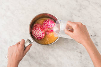 Couper les betteraves