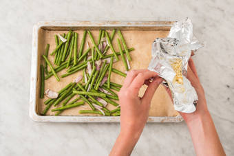 ROAST VEGGIES & GARLIC