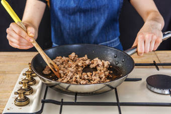 Fry the Sausage Meat