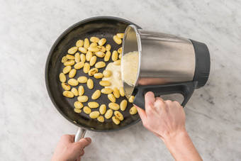 GNOCCHI FERTIGSTELLEN