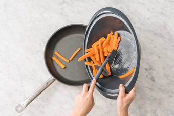 VIEL PAUSE - WENIG KOCHEN