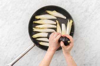 Cuire les endives