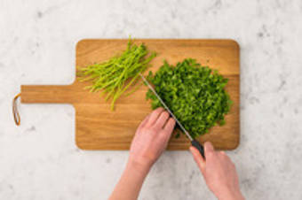 Ciseler le cerfeuil