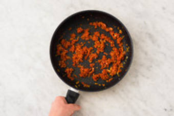 Faire revenir les condiments