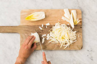 Couper l'endive