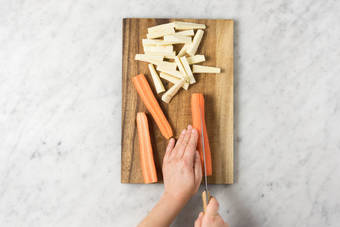 FÜR DIE GEMÜSESTÄBCHEN