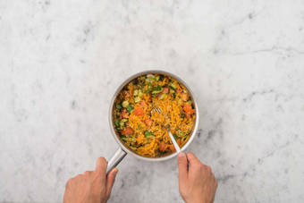 Bland couscoustabouleh