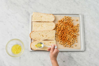 Rosta vitlöksbaguette